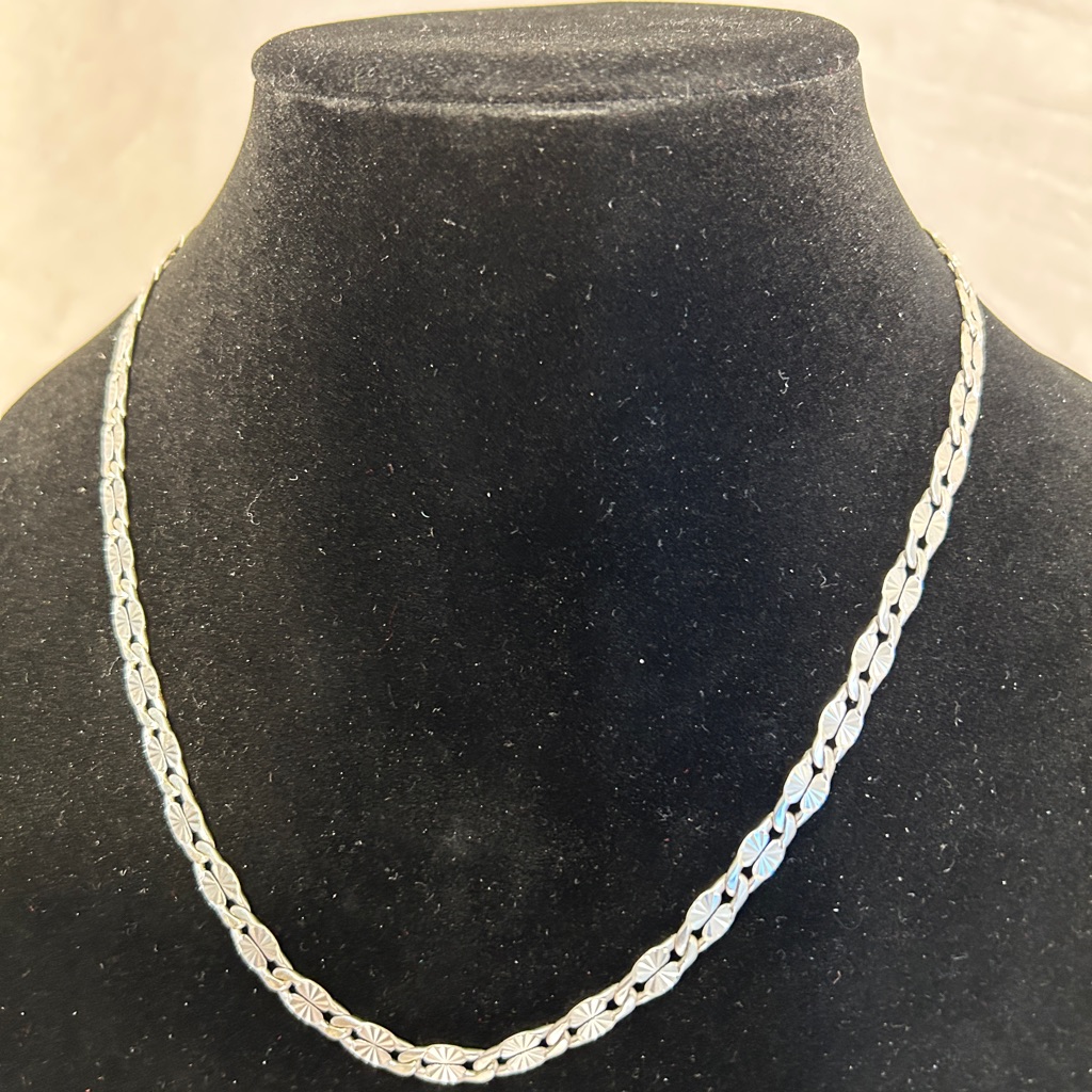 By Alexa Rae Janet Necklace In Metallic Pearl White 25$